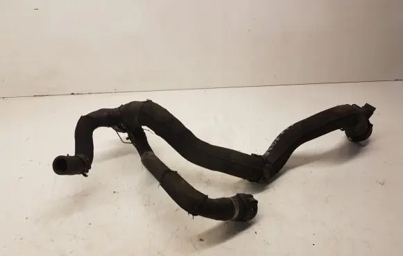 Audi A4 S4 B8 8K Engine coolant pipe/hose 8K0122293F