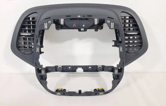 Renault Captur Dashboard center trim panel 682602532R 0212469 06032018