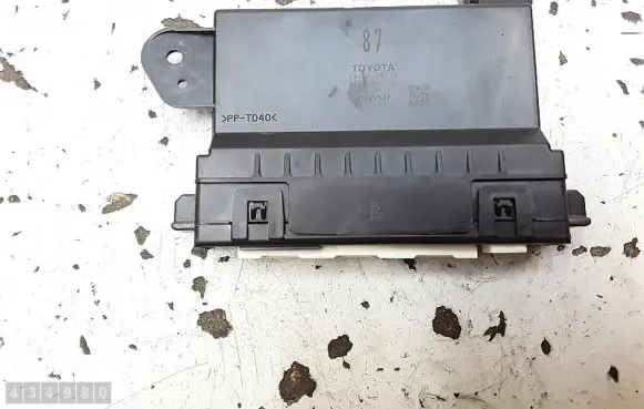 Lexus RX 450H Engine control unit/module