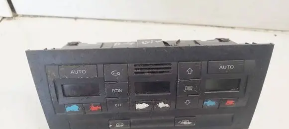 Audi A4 S4 B6 8E 8H Climate control unit 8E0820043