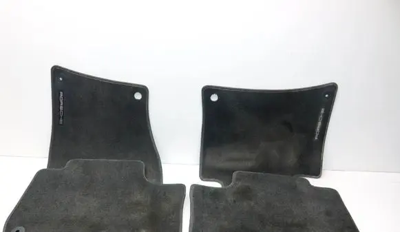 Porsche Cayenne (92A) Car floor mat set 