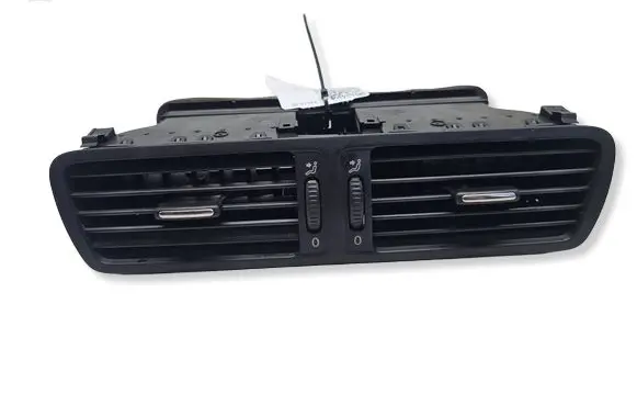 Volkswagen PASSAT CC Dash center air vent grill 3C2819728E