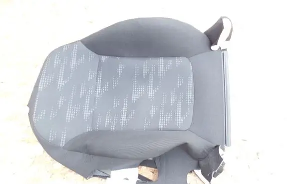 Opel Corsa D Seat trim 1556205