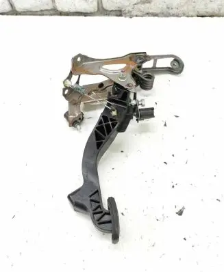 Clutch pedal