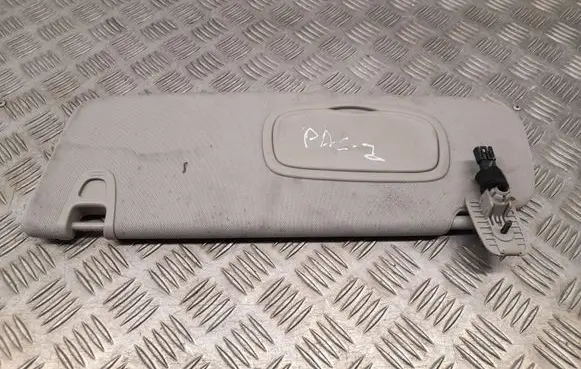 Chrysler Pacifica Sun visor