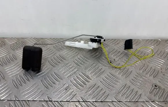 Audi A6 S6 C8 4K Fuel level sensor 100118571AA