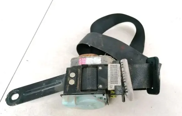 Nissan Almera Tino Front seatbelt