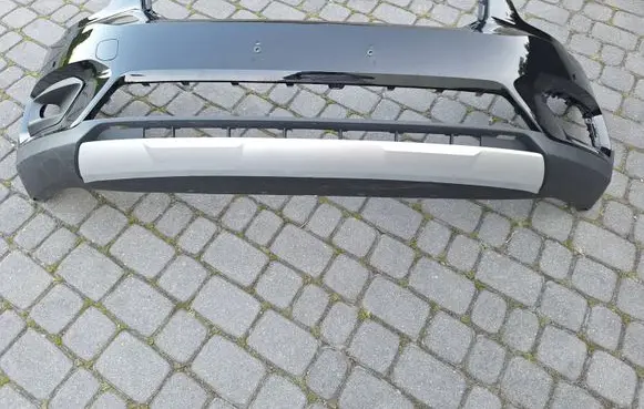 Volvo XC40 Front bumper