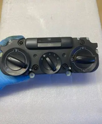 Volkswagen Caddy Climate control unit