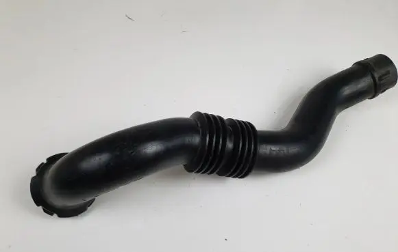 Renault Trafic II (X83) Air intake duct part 8200865653 93861963