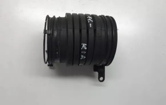 KIA Sportage Air intake hose/pipe 281382E200
