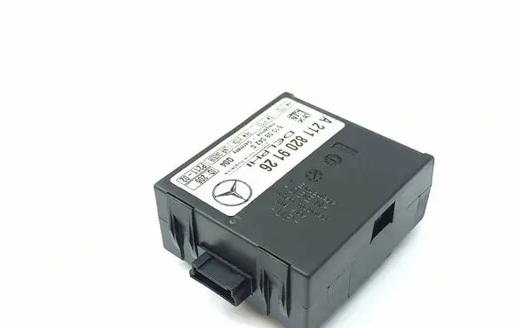 Mercedes-Benz SLK R171 Alarm control unit/module A2118209126 2118209126