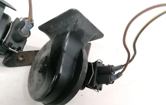 Volkswagen PASSAT B5 Horn signal E20092018
