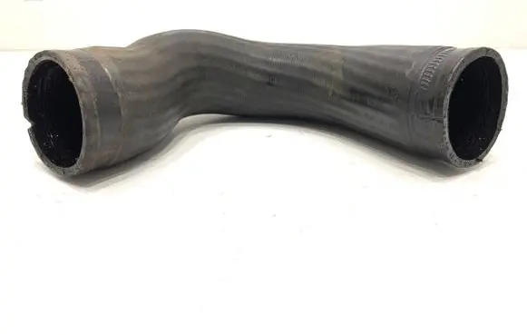 Volkswagen Golf VI Intercooler hose/pipe