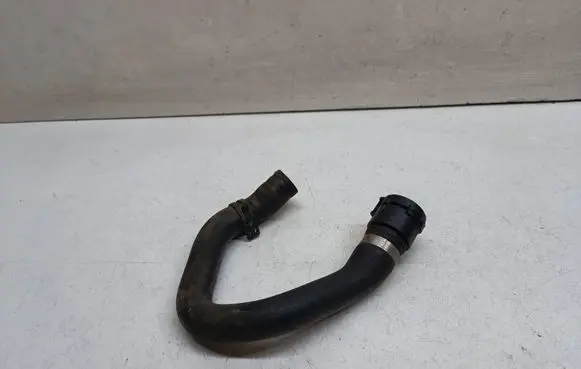 BMW 5 E60 E61 Engine coolant pipe/hose 6917699