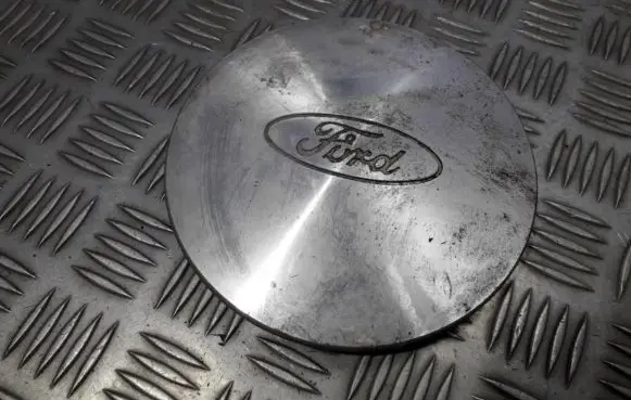 Ford Taurus Original wheel cap F58A1A096KB F58A-1A096-KB