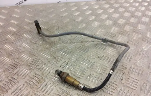 BMW 5 F10 F11 Lambda probe sensor 7589475