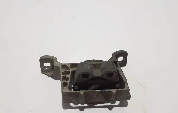 Volvo V40 Engine mount bracket 31401666
