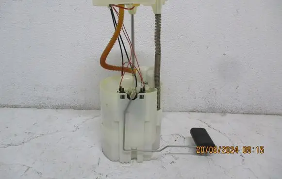 Suzuki Grand Vitara II In-tank fuel pump 1510060R00
