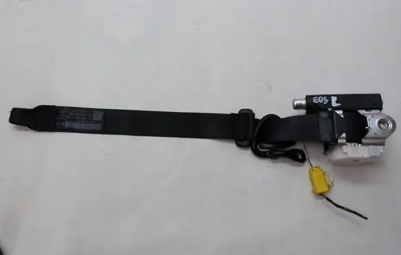 Volkswagen Eos Front seatbelt 1Q2857705B