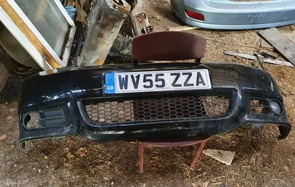 Toyota Corolla Verso E121 Front bumper NOCODE