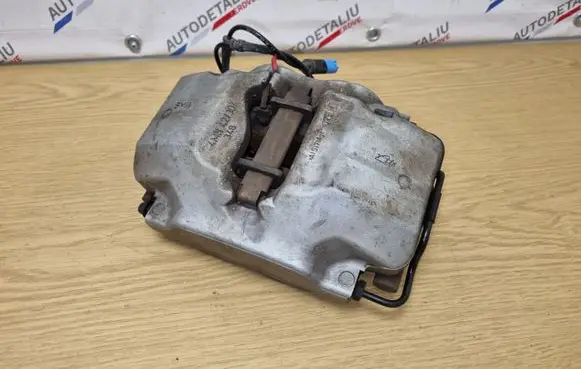 BMW 3 G20 G21 Front brake caliper 6885839