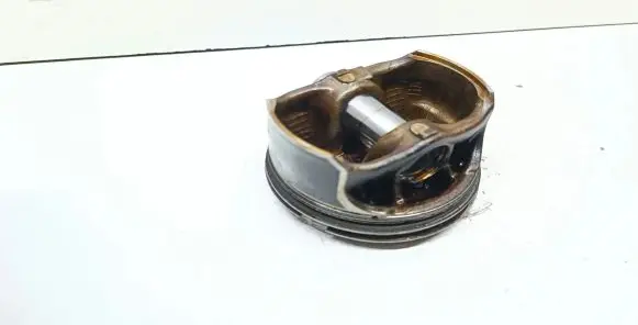 BMW 3 E92 E93 Piston 084201