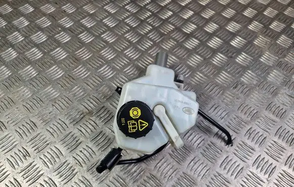 Jaguar XE Master brake cylinder 03350885651