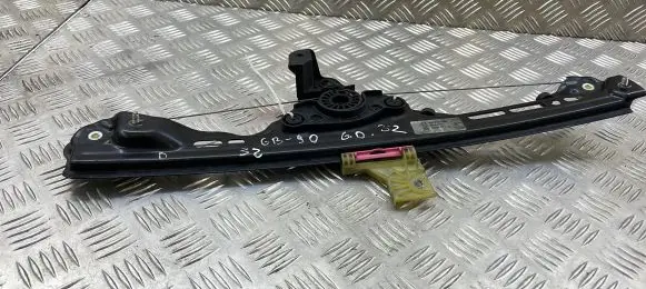 Citroen C4 Grand Picasso Rear window lifting mechanism without motor 9675924080