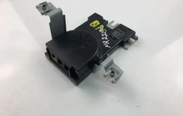 Audi A3 S3 8P Other control units/modules 8P4035225D