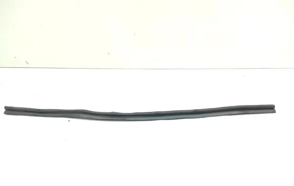 Opel Vivaro Sliding door rubber seal 