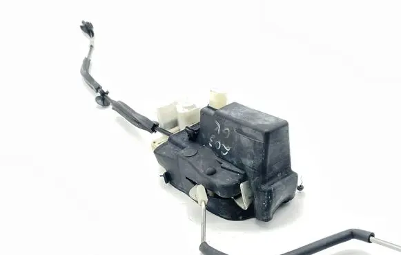 Maserati Quattroporte Rear door lock 