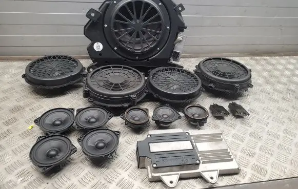 Porsche Cayenne (92A) Audio system kit 7PP035416C 7PP035828E 7P5035481E