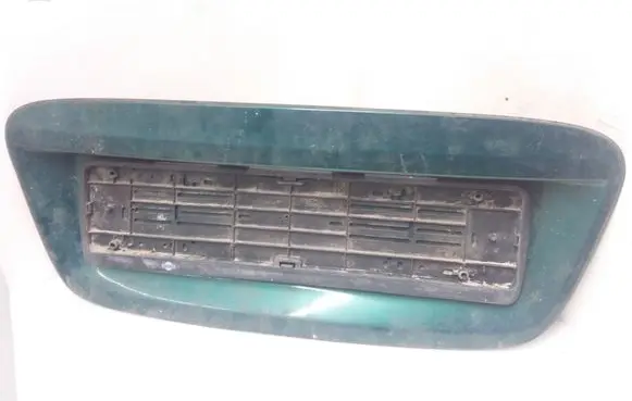 Nissan Almera Tino Tailgate trim 90810BU M5613