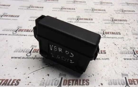 Toyota Corolla Verso E121 Fuse box set