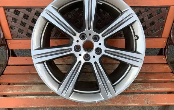 BMW X5 G05 R20 alloy rim 
