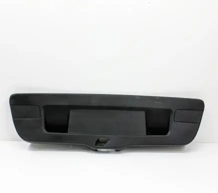 Volkswagen Jetta VI Tailgate trim 5C6867605