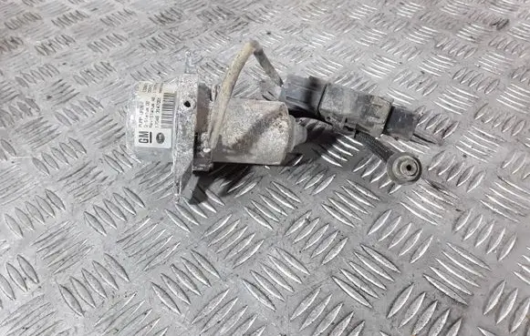 Opel Zafira C Vacuum pump 13398752 181573 11305125000