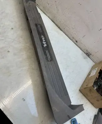 Mercedes-Benz Vito Viano W639 Side skirt rear trim P0099421