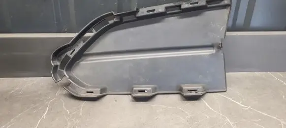 Audi A8 S8 D5 Front fog light trim/grill 4H0807151C