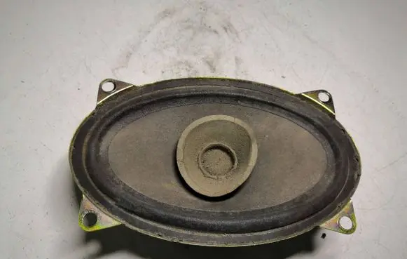 Ford Maverick Front door speaker F3RF18808AB 32264