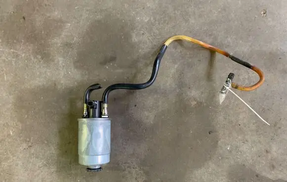 Renault Scenic III - Grand scenic III Fuel filter 8201015125