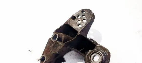 Audi A6 S6 C5 4B Engine mounting bracket 8E0199351F