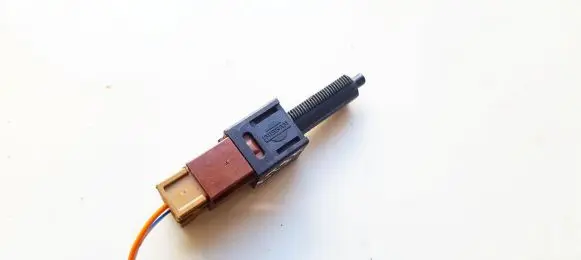 Nissan Qashqai Brake pedal sensor switch