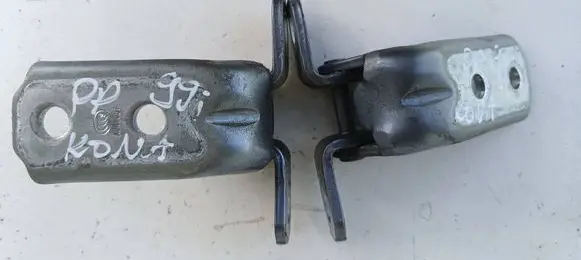 Hyundai Kona I Front door hinge set 8641722