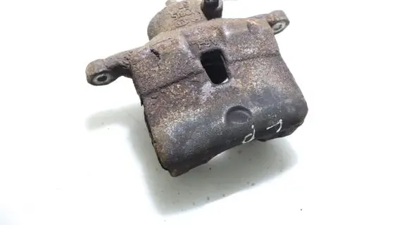 Hyundai i30 Front brake caliper