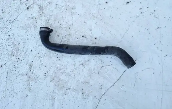 Mercedes-Benz C W202 Engine coolant pipe/hose