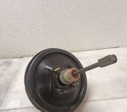 Opel Astra G Brake booster 90498034 V07J