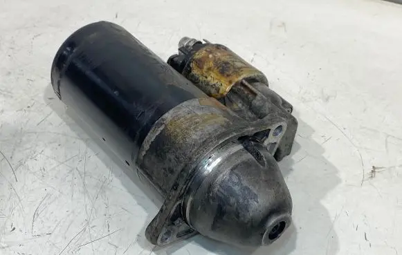 Mercedes-Benz B W245 Starter motor A0051517401