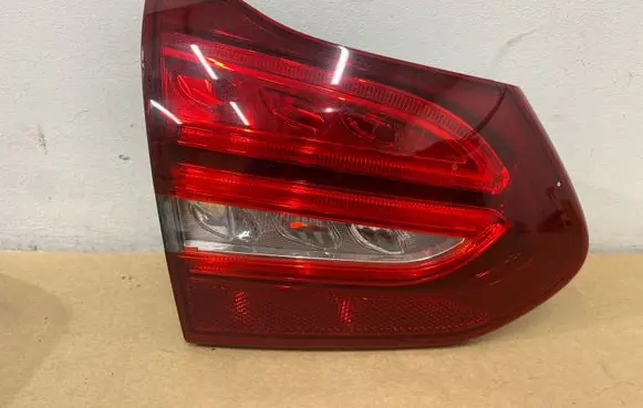 Mercedes-Benz C W205 Tailgate rear/tail lights A2059061503